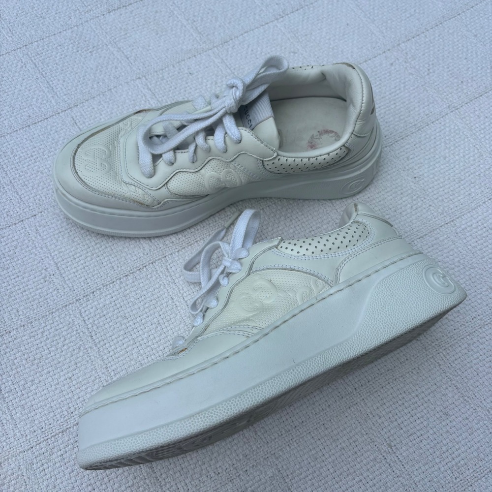 Women's 38 GUCCI White Gold GG Embossed Leather Platform Chunky Sneakers